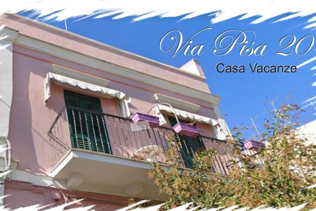 Via Pisa 20 Mansarda Apartment Бари Екстериор снимка