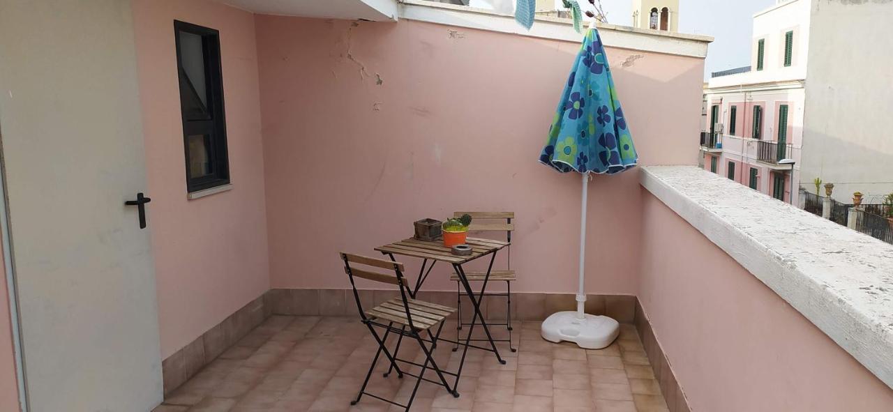 Via Pisa 20 Mansarda Apartment Бари Екстериор снимка